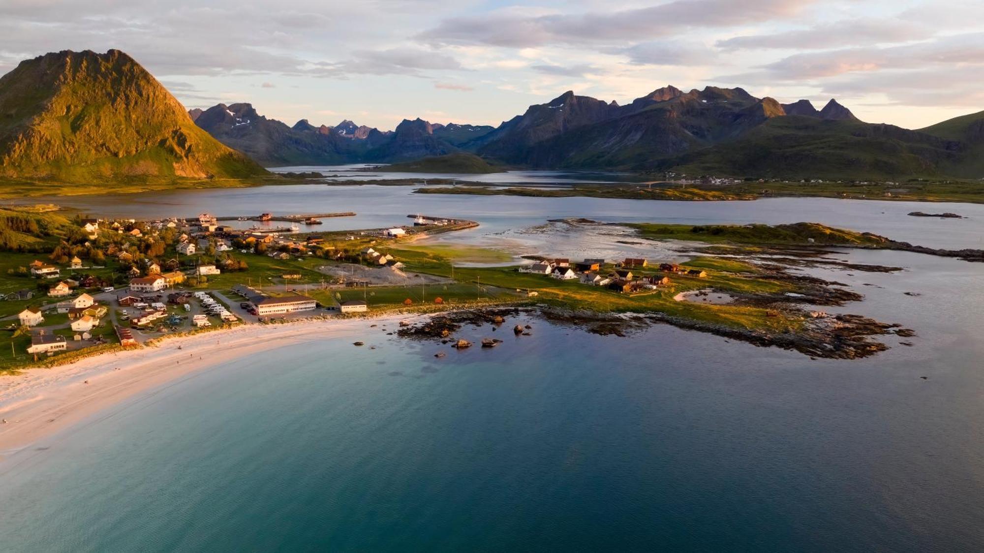 Lofoten Arctic Apartments Ramberg Exterior foto